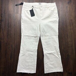 Paige Colette High Rise Crop Flare White Jeans NEW With Tags Women’s Size 34
